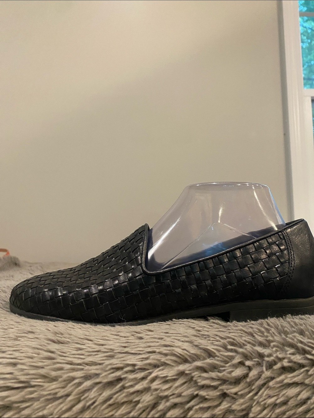 Bass size 9 Black leather Regina slip on basket weave driving shoe quiet luxury